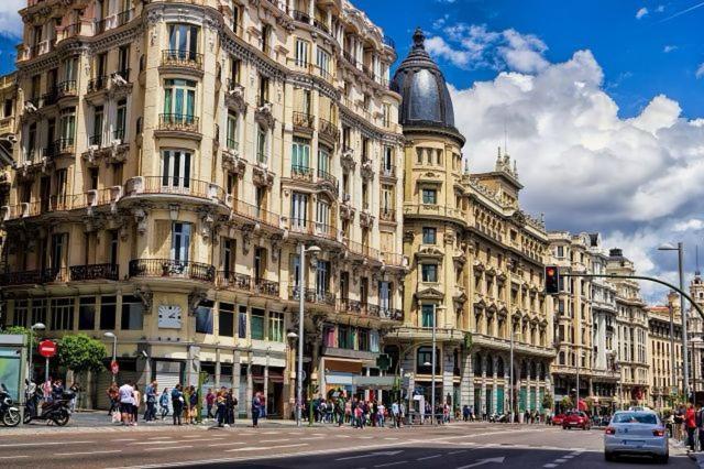 Апартаменты Elegante Loft En Chueca Мадрид Экстерьер фото